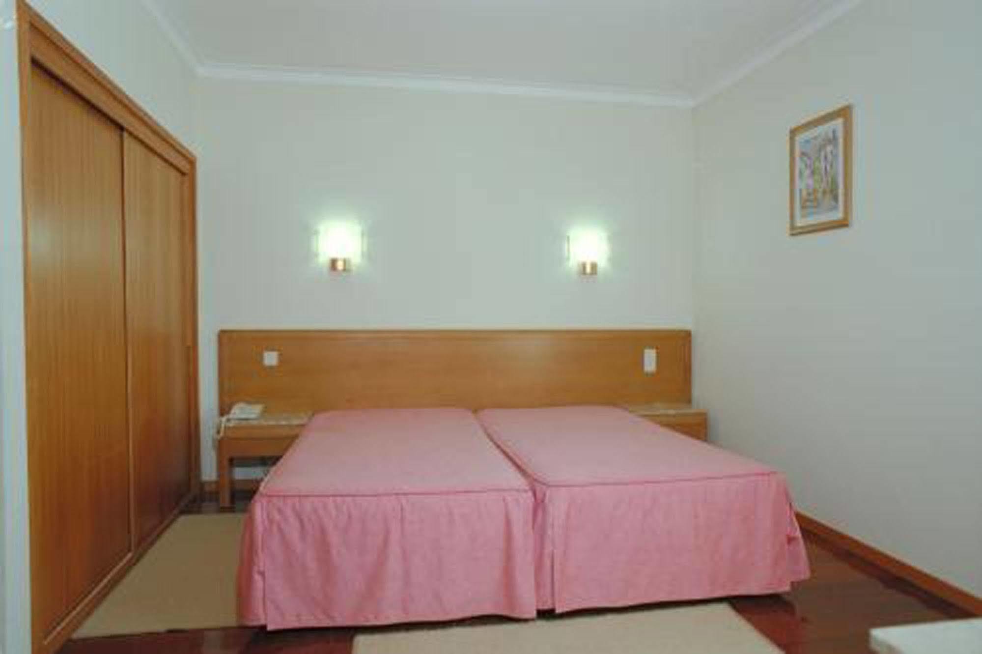 Hotel Caldelas Esterno foto